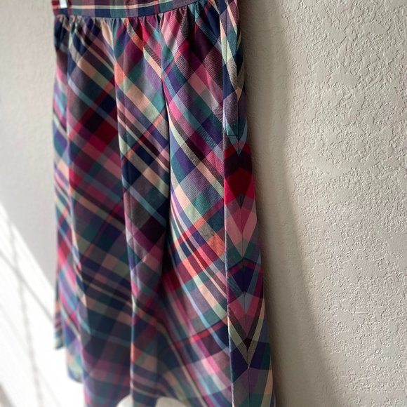1970s/1980s Lightweight Plaid Skirt w Pocket - Picture 9 of 10